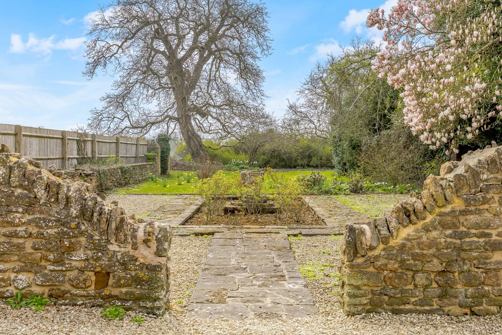 Meadow Drive Middleton Cheney